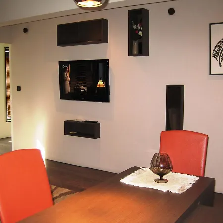 Alegria Apartment *