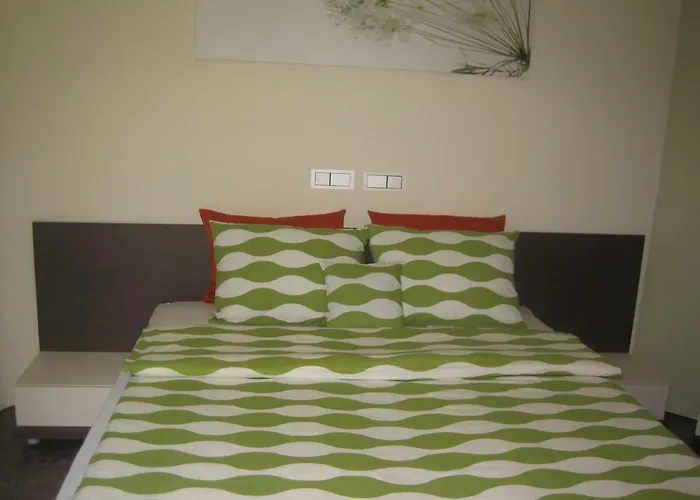 Alegria ヴァルナ